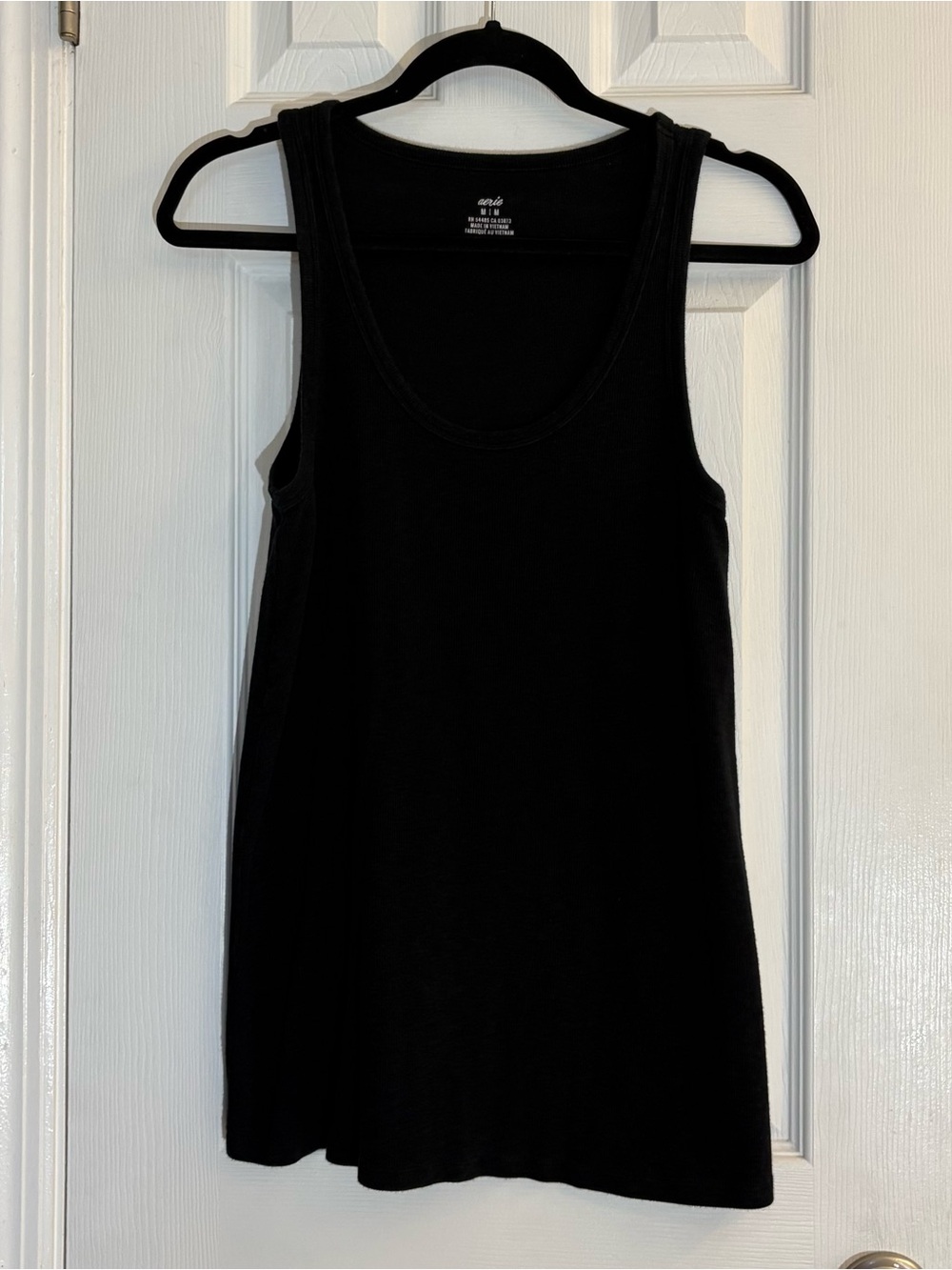 Aerie Mama Ribbed Tank Top Black Size M Maternity Scope Neck Cotton Blend.